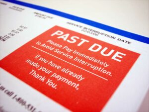 Americans May Face a Crisis with Past Due Debt