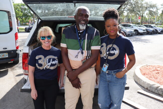 Consolidated Credit employees smiling
